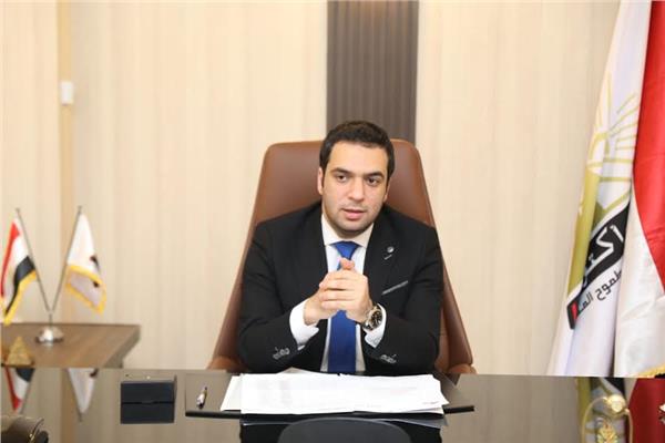ظاهرة سياسية تشعل الحراك السياسي.. ماذا يفعل حزب صوت الشعب الفترة الأخيرة؟ 2 الدكتور محمد بدران