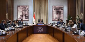 خطة حكومية بمتابعة رئاسية في الاستثمار بالقطاع الصحي