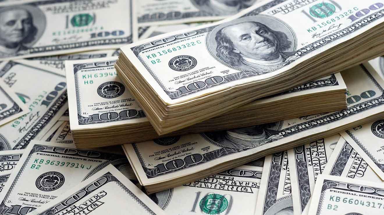 تراجع سعر الدولار اليوم مقابل الجنيه المصري الاثنين 4 أغسطس 2025.. فرصة للشراء أم بداية الصعود من جديد؟ 2 سعر الدولار اليوم مقابل الجنيه المصري