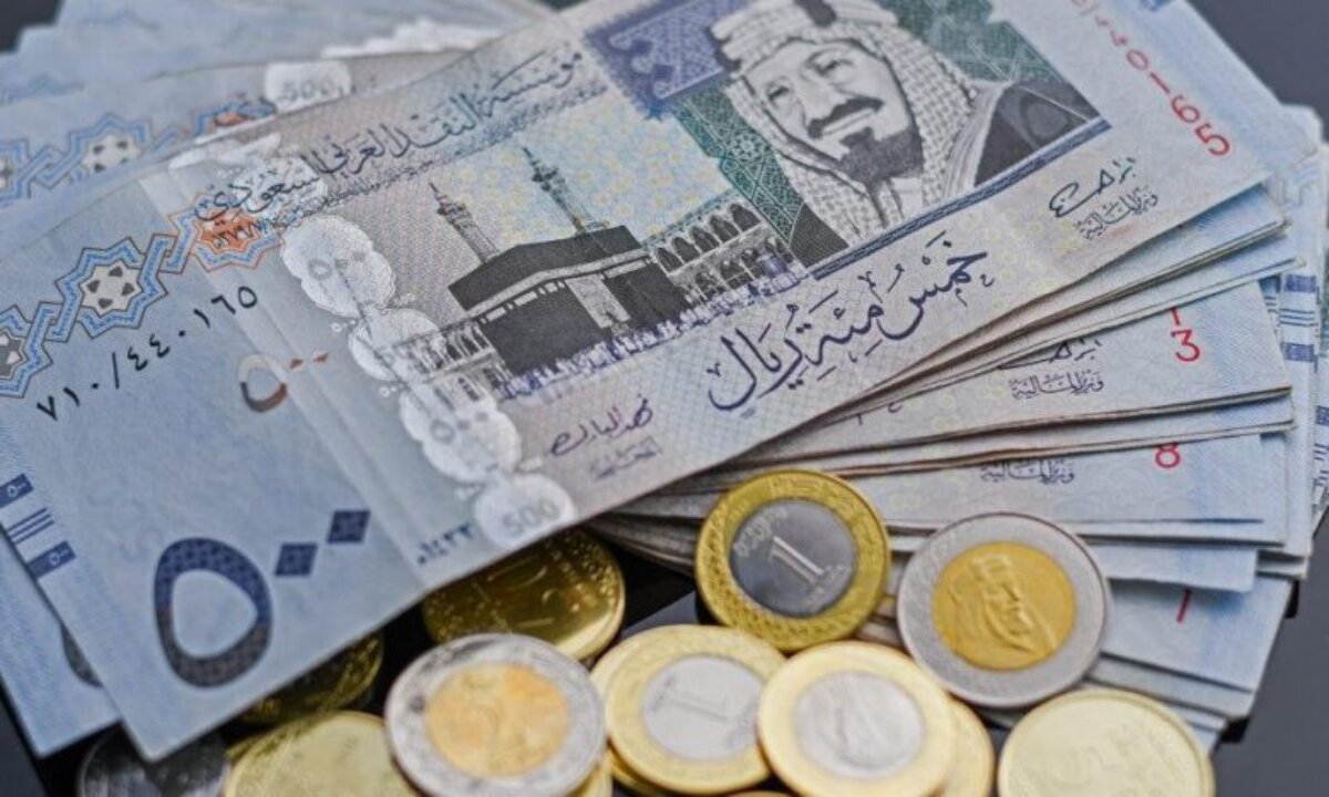 لحظيا.. سعر الريال السعودي مقابل الجنيه المصري اليوم الاحد 10 أغسطس 2025 والعوامل المؤثرة على سعر الصرف 2 سعر الريال السعودي مقابل الجنيه المصري