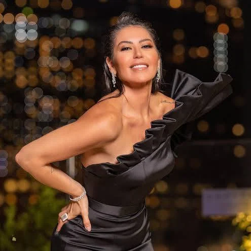 لقاء الخميسي