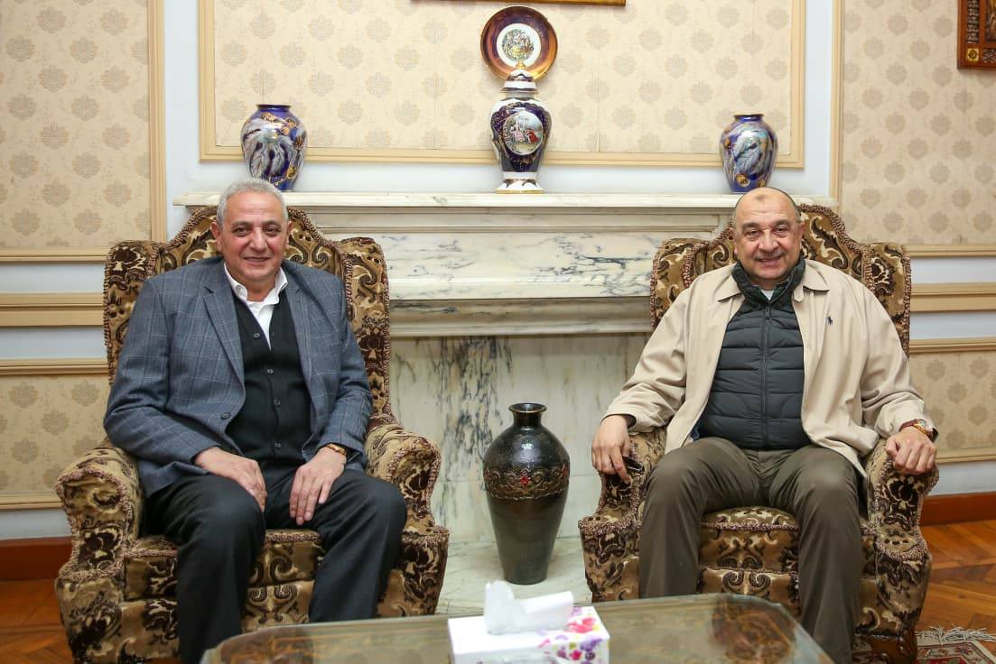 قطاع الأعمال