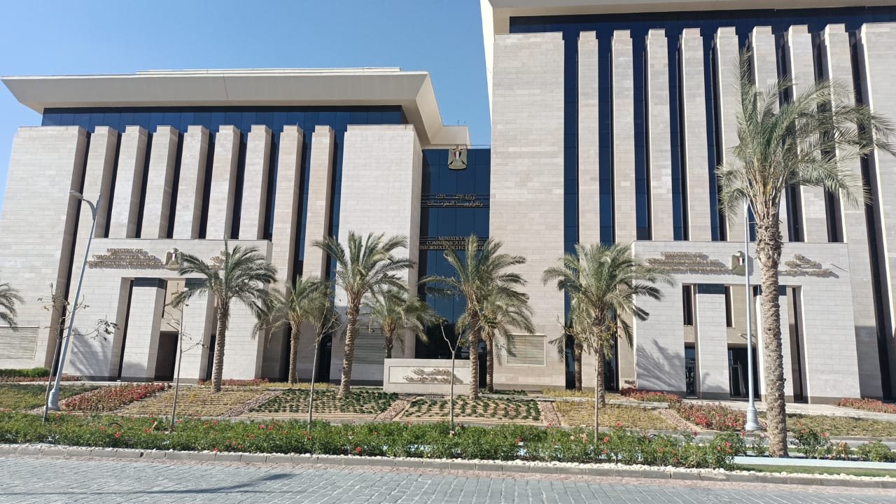 تعاون بين مبادرتين| الاتصالات تسعى لتعزيز الاستدامة البيئية باستخدام التكنولوجيا في القليوبية