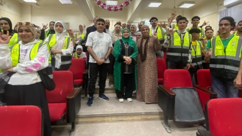 «تعليم السويس» تستقبل وفد طلاب التربية السمعية من القليوبية في رحلة تثقيفية